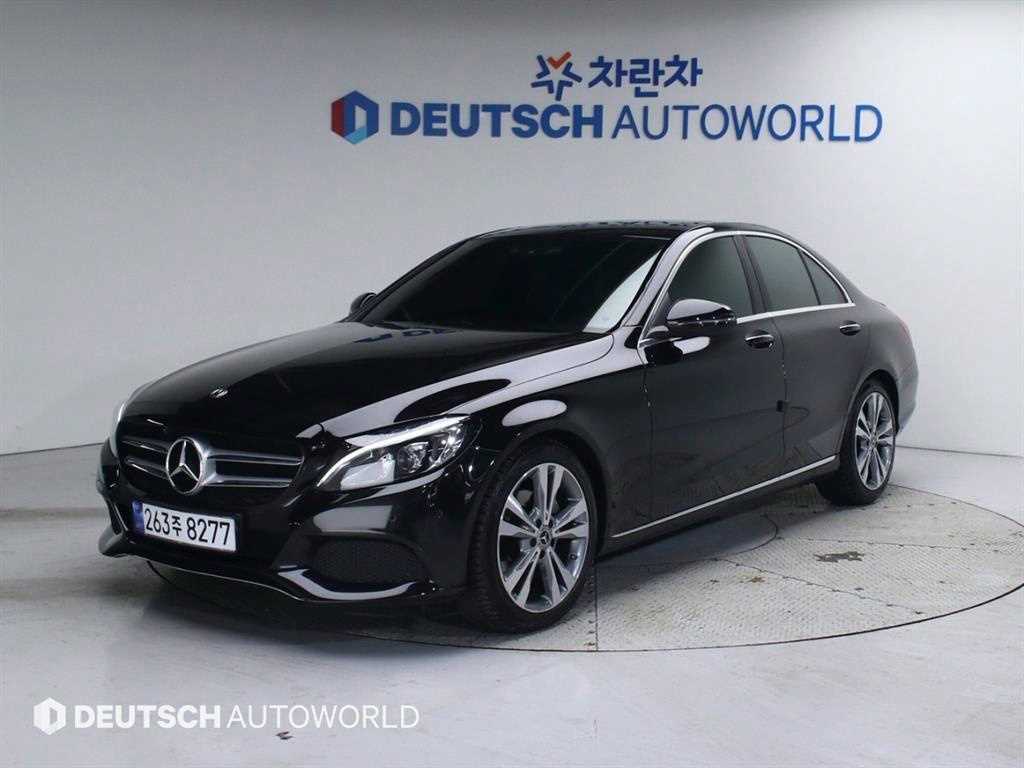 벤츠 C 클래스 C220 d 아방가르드 사진