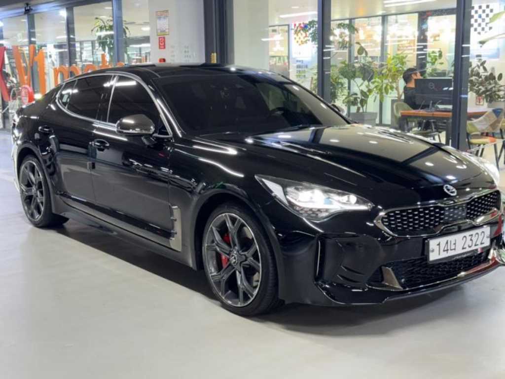 기아 스팅어 가솔린 3.3 터보 AWD GT 사진