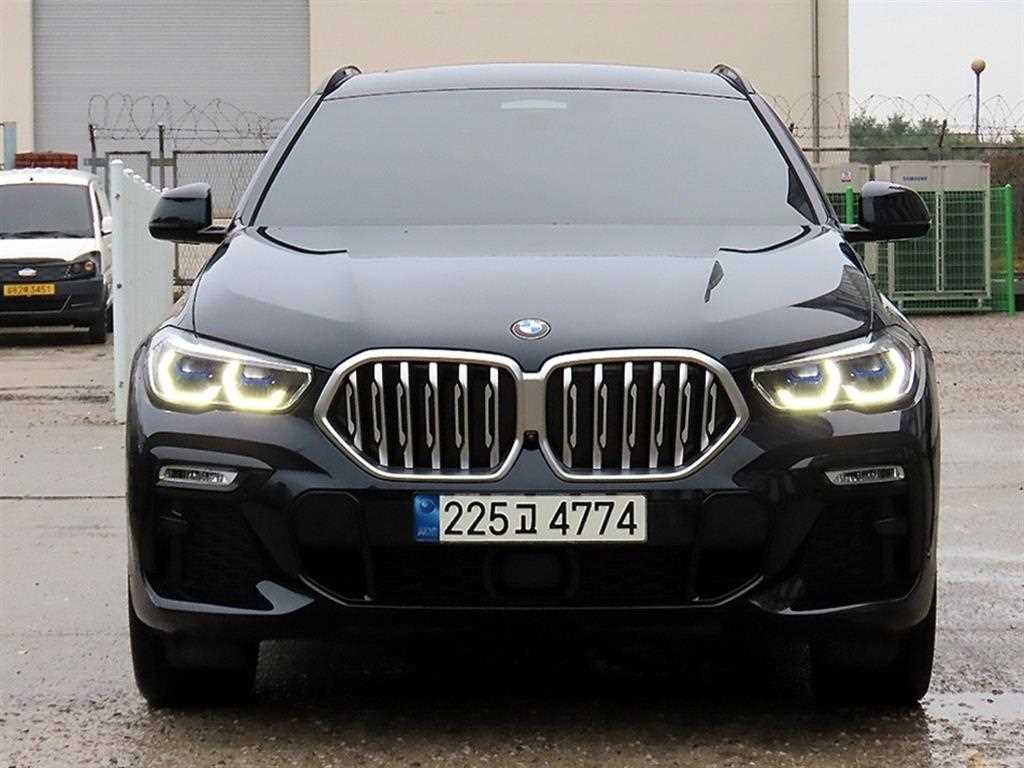 BMW X6 xDrive 40i M 스포츠 온라인 익스클루시브 사진