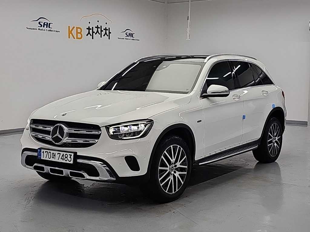 벤츠 GLC 클래스 GLC 300 e 4MATIC 사진 2/20