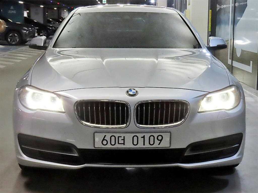 BMW 5시리즈 528i 사진 2/20