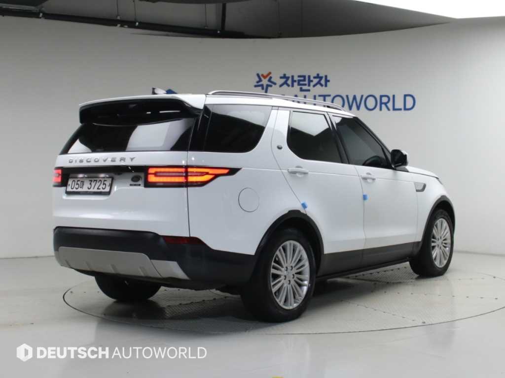 랜드로버 디스커버리 3.0 TD6 HSE 럭셔리 사진 2/20