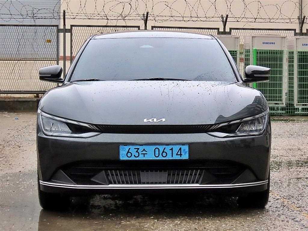 기아 EV6 롱레인지 에어 사진