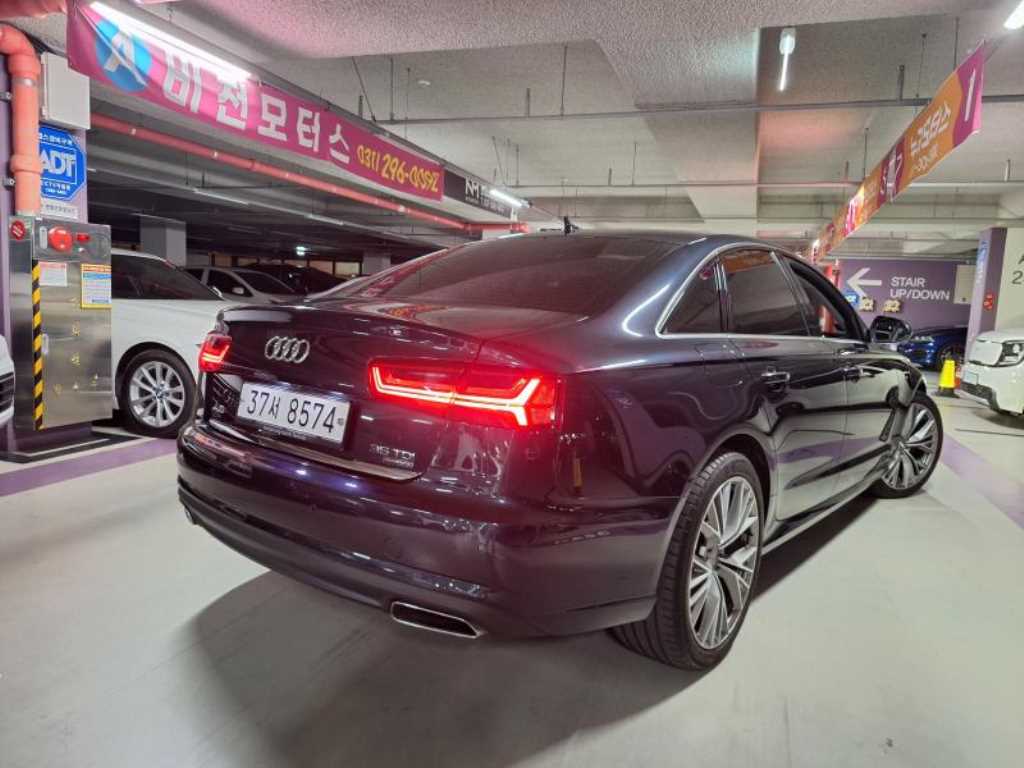 아우디 A6 35 TDI 콰트로 프리미엄 사진 2/15