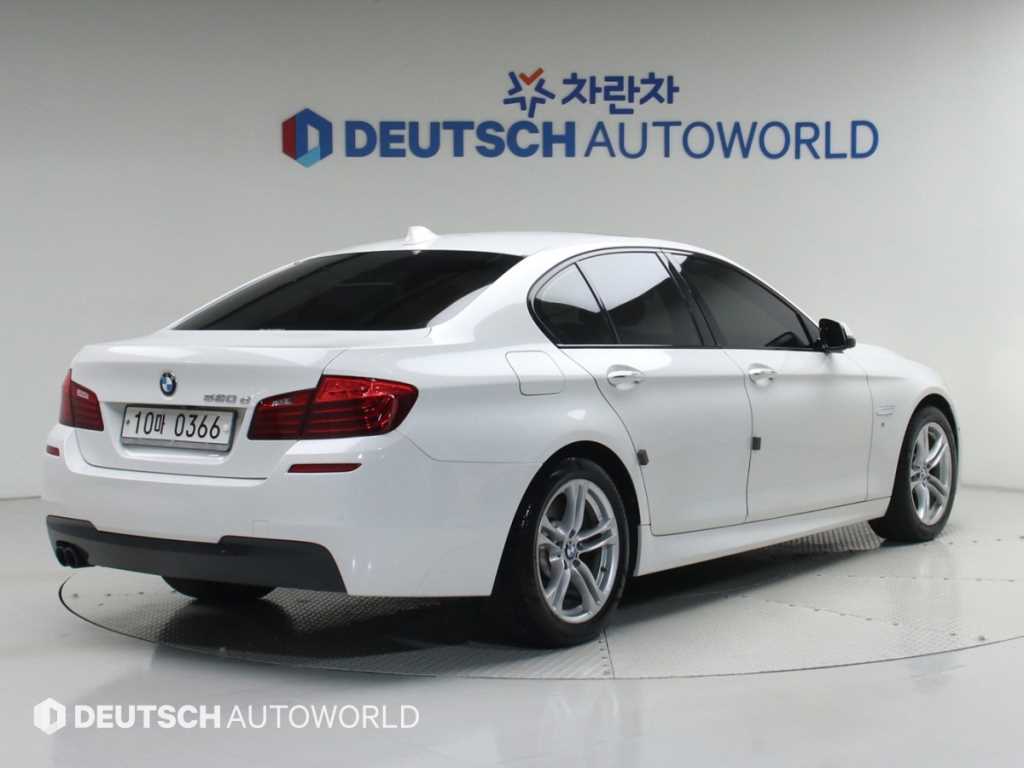 BMW 5시리즈 520d M 에어로다이나믹 프로 사진 2/20