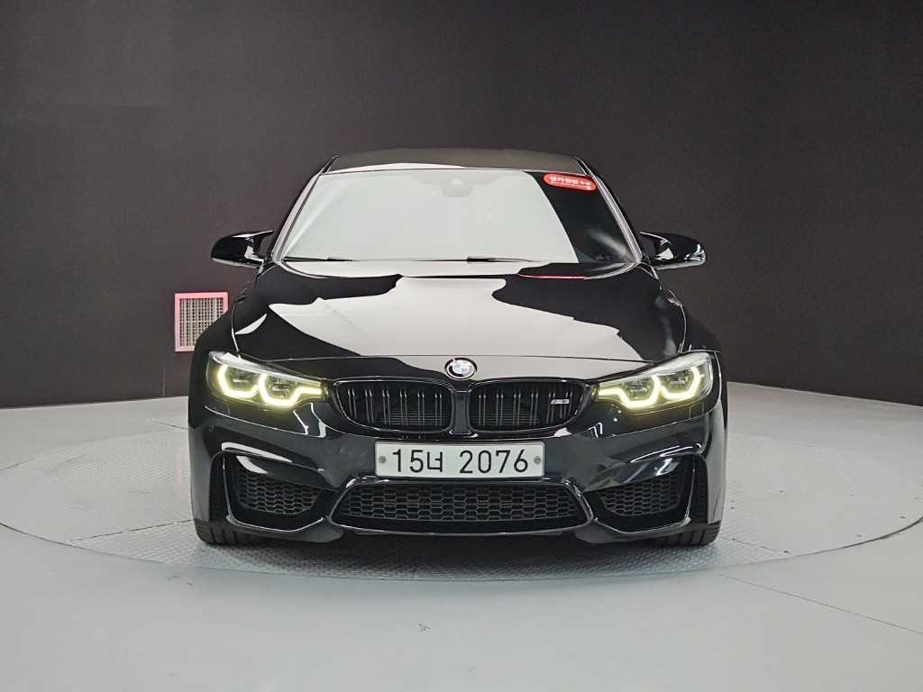 BMW 3시리즈 M3 세단 컴패티션 사진 2/18
