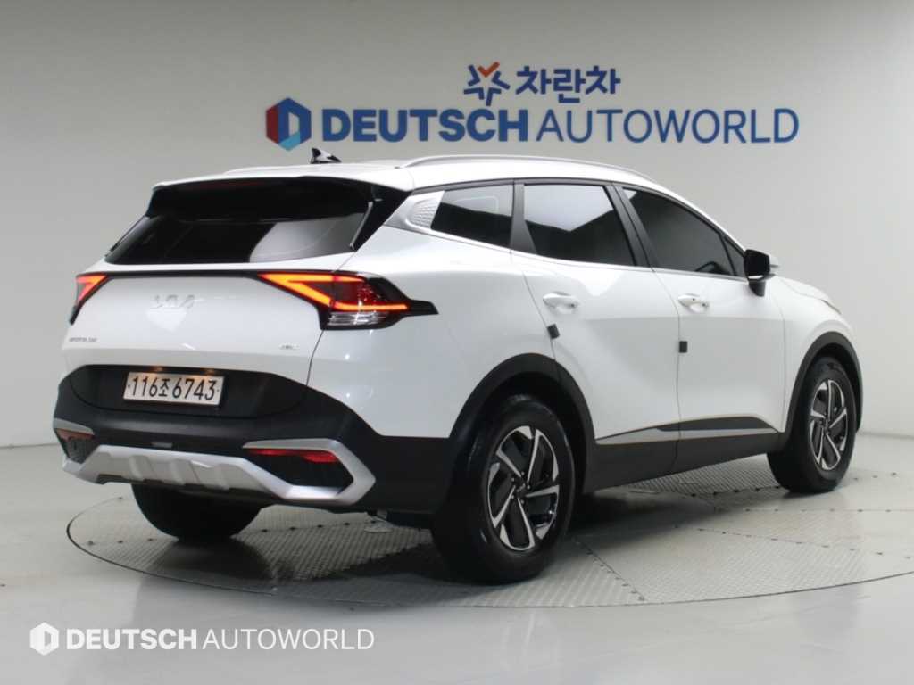 기아 스포티지 1.6 터보HEV 2WD 프레스티지 사진 2/20