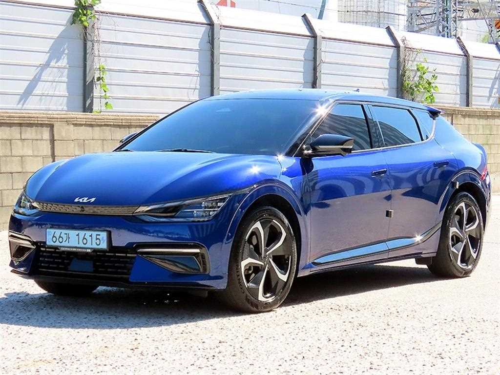 기아 EV6 롱레인지 AWD GT Line 사진 2/20