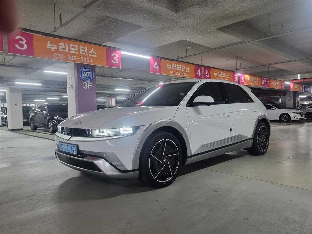 현대 아이오닉 5 롱 레인지 프레스티지 사진 2/19