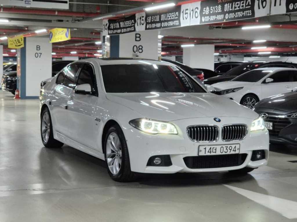 BMW 5시리즈 520d xDrive M 에어로다이나믹 사진 2/20