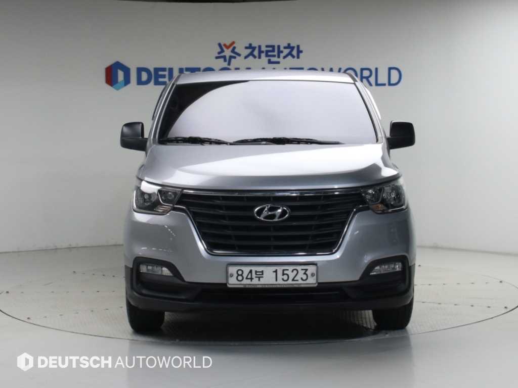 현대 스타렉스 2WD 밴 3인승 스마트 사진