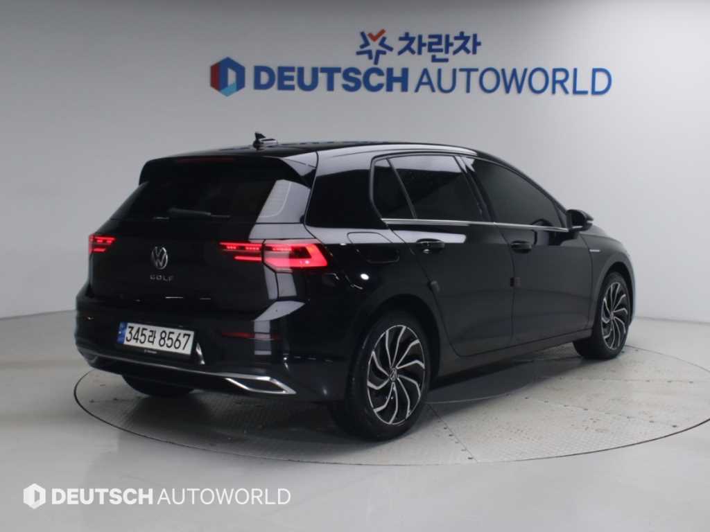 폭스바겐 골프 2.0 TDI 프레스티지 사진 2/20
