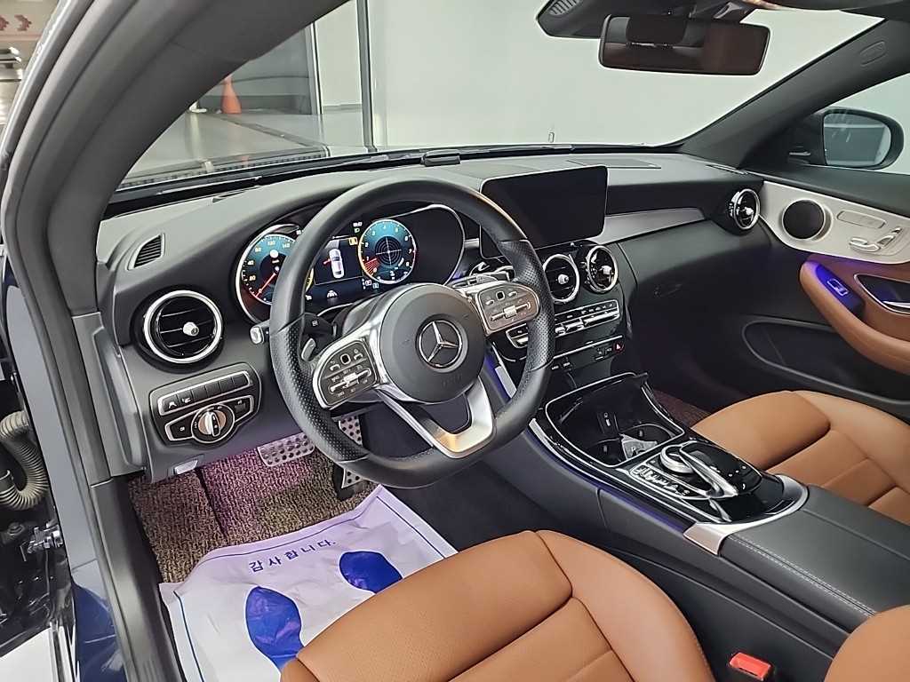 벤츠 C 클래스 C200 쿠페 사진