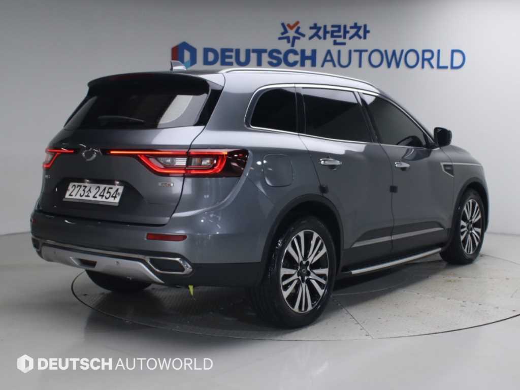 르노코리아 QM6 가솔린 2.0 GDe 프리미에르 2WD 사진 2/20