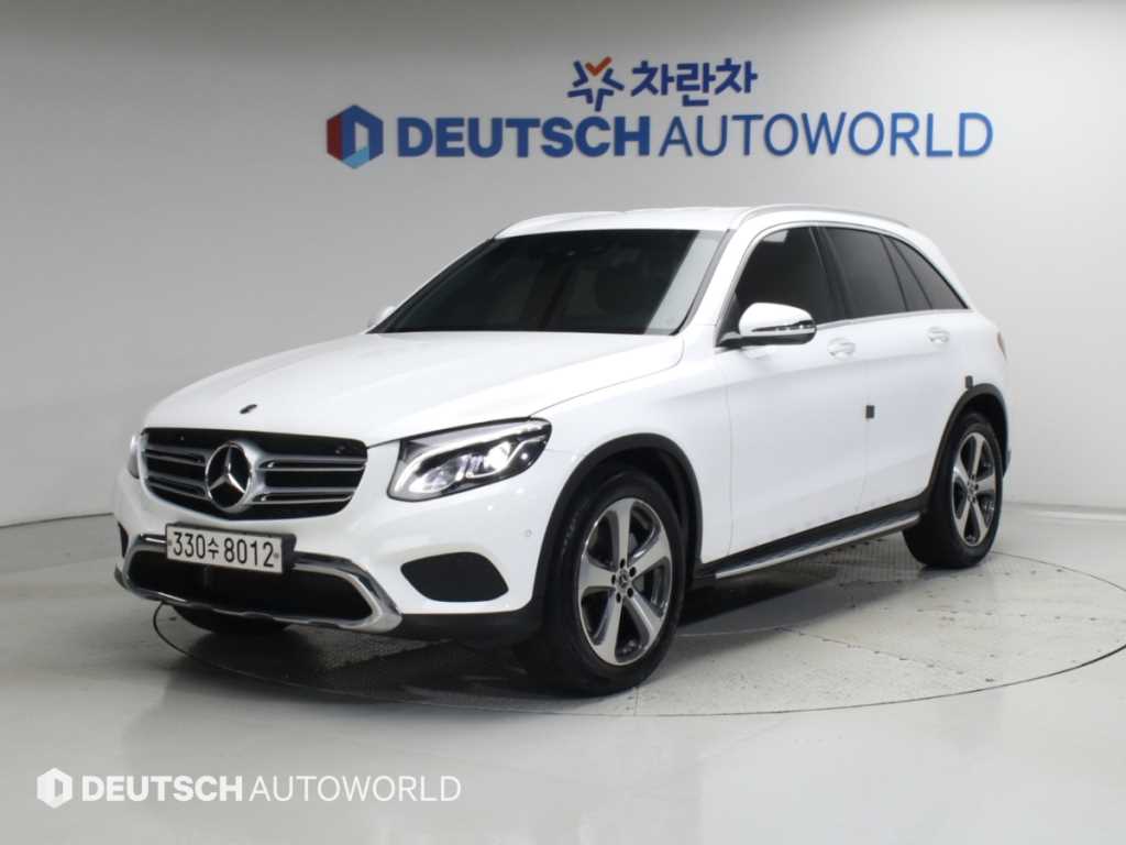 벤츠 GLC 클래스 GLC 300 4MATIC 사진
