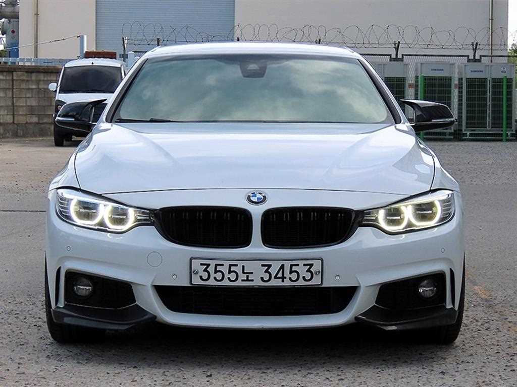 BMW 4시리즈 428i 컨버터블 M 스포츠 사진 2/20