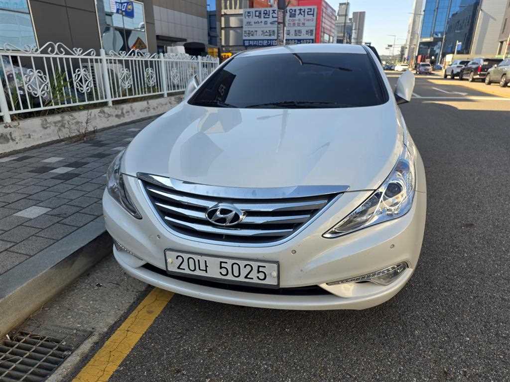 현대 쏘나타 CVVL 프리미엄 사진