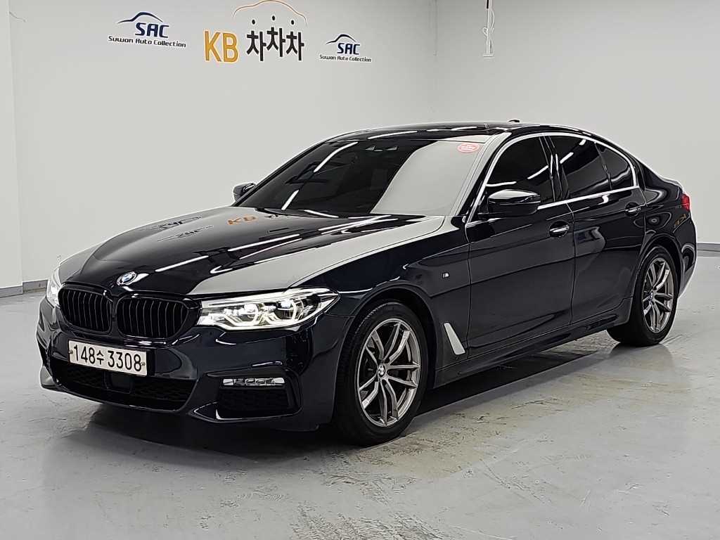 BMW 5시리즈 520d M 스포츠 사진