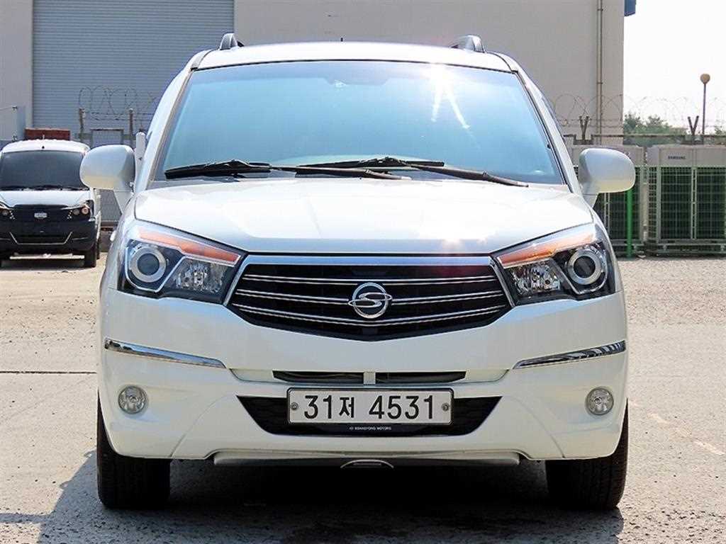 KGM 코란도 4WD 익스트림 9인승 사진