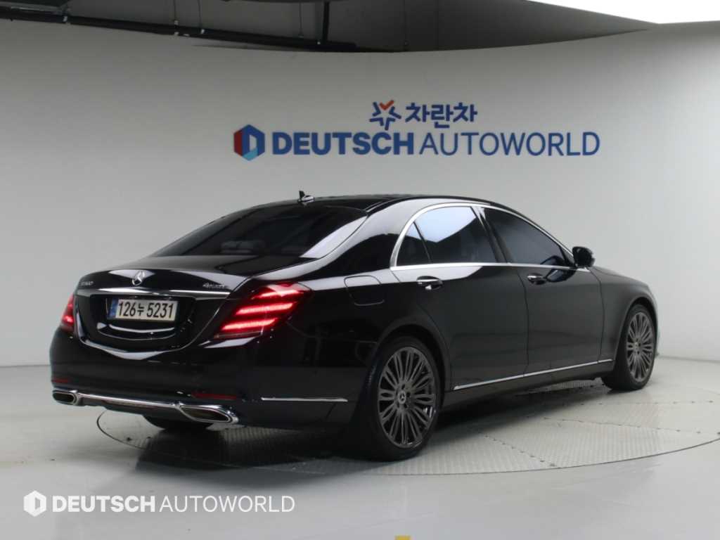 벤츠 S 클래스 S 560L 4MATIC 사진 2/20