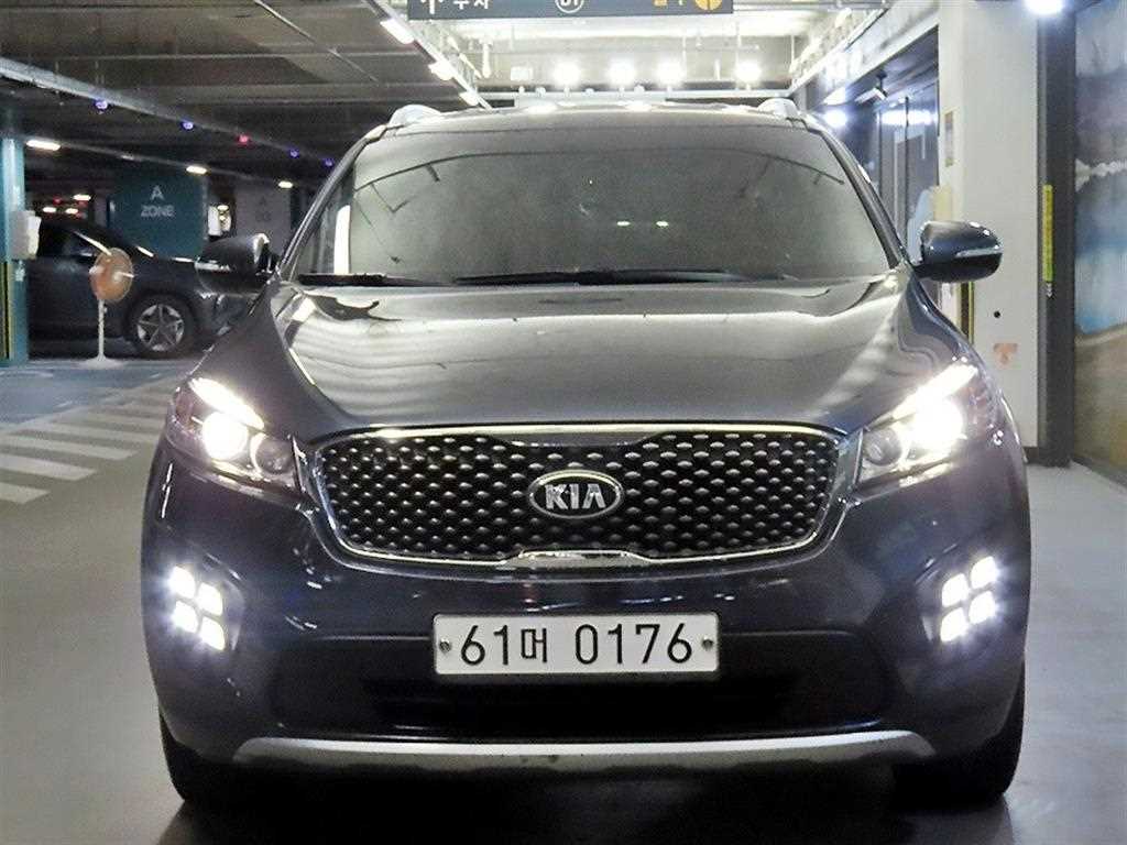 기아 쏘렌토 디젤 2WD 2.0 노블레스 기본형 사진 2/20