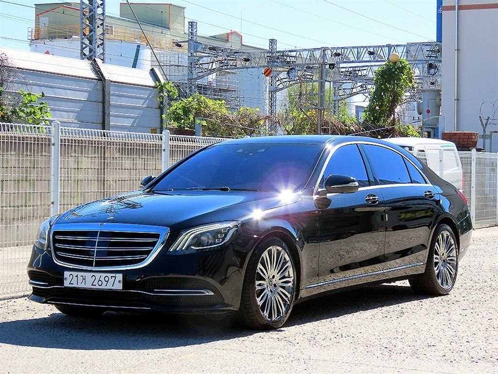 벤츠 S 클래스 S 560L 4MATIC 사진 2/20