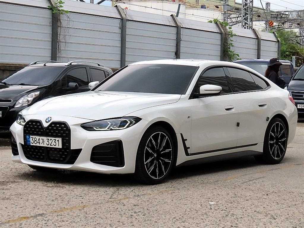 BMW 4시리즈 420d 그란쿠페 M 스포츠 사진 2/20