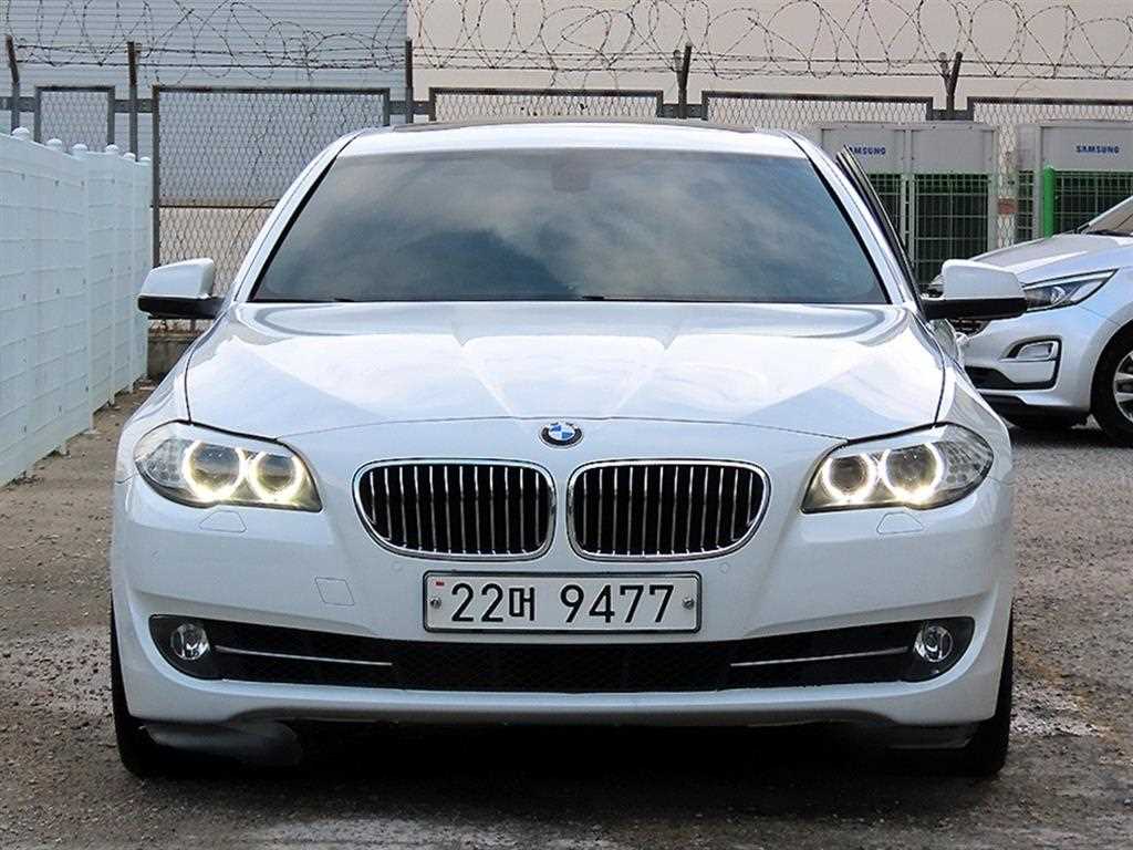 BMW 5시리즈 528i xDrive 사진