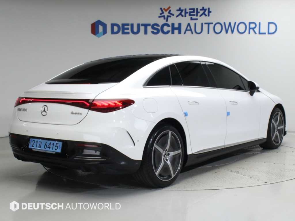 벤츠 EQE 350 4Matic 사진 2/20