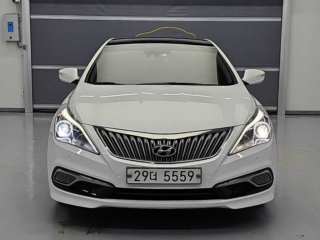 현대 그랜저 HG240 MODERN 사진 2/20