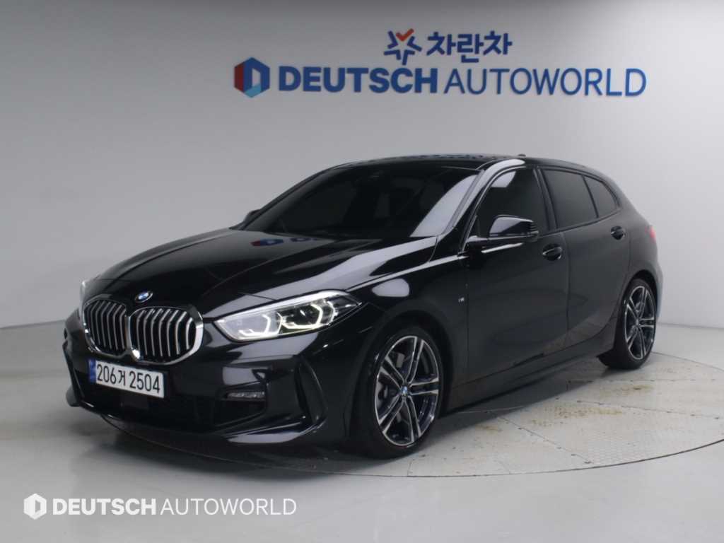 BMW 1시리즈 120i M 스포츠 사진 2/20