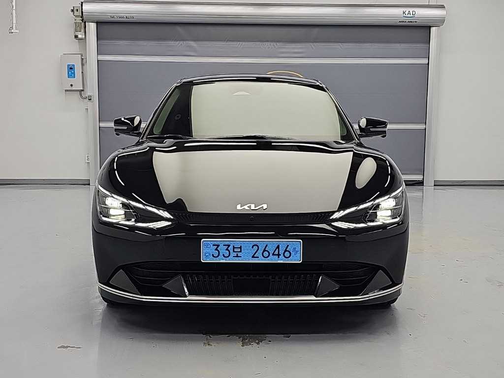 기아 EV6 롱레인지 AWD 어스 사진 2/19