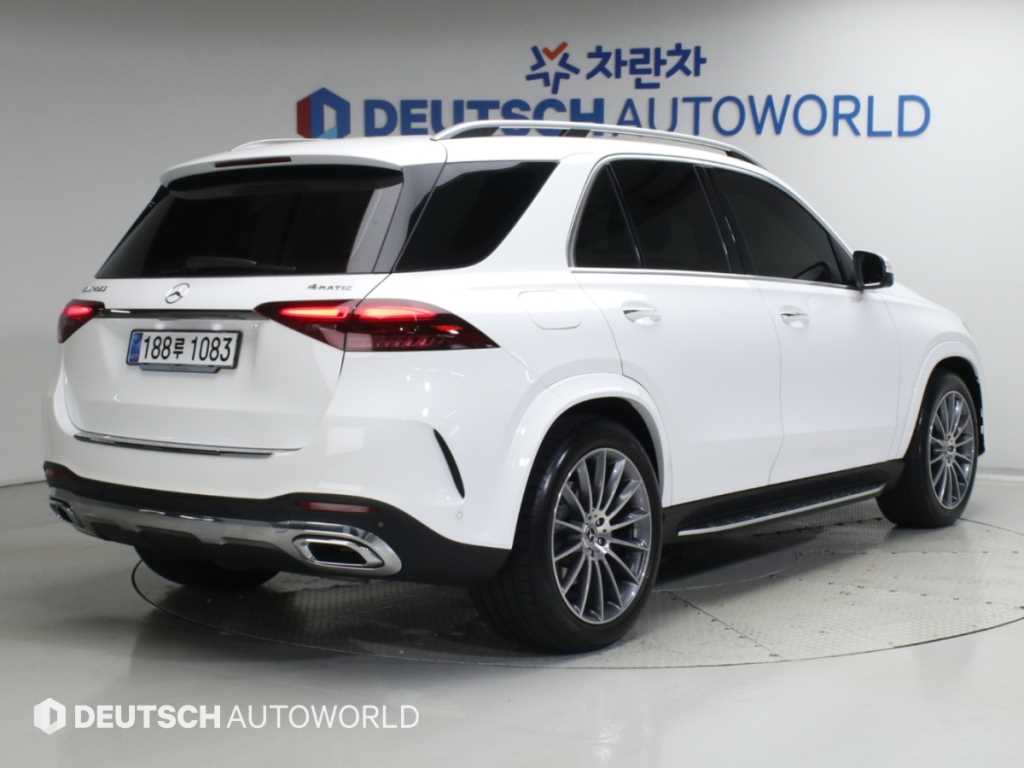 벤츠 GLE 클래스 GLE 450 4MATIC 사진 2/20