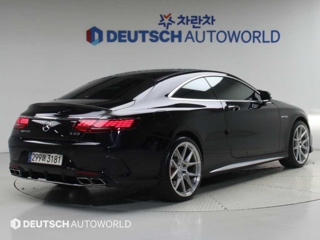 벤츠 S 클래스 S 63 AMG 4MATIC 쿠페 사진 2/20