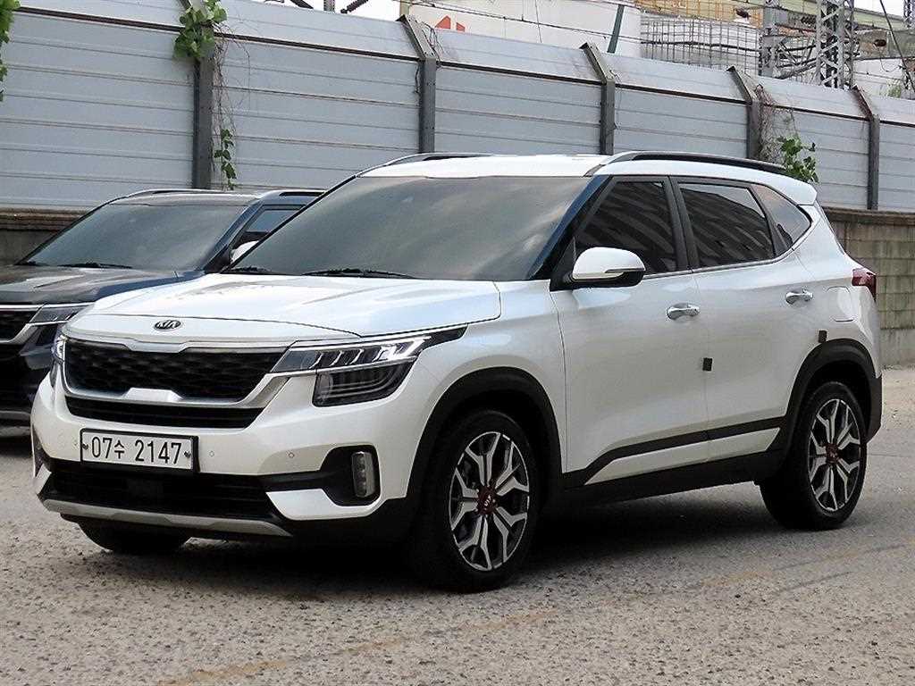 기아 셀토스 가솔린 1.6 터보 2WD 프레스티지 사진 2/20