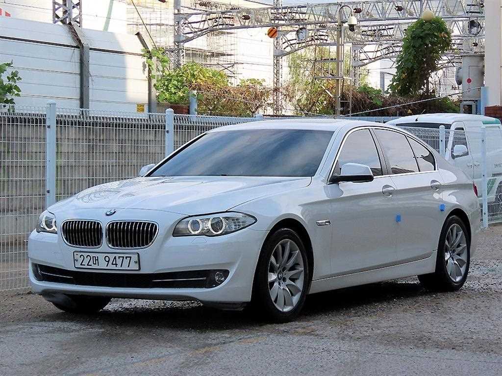 BMW 5시리즈 528i xDrive 사진 2/20
