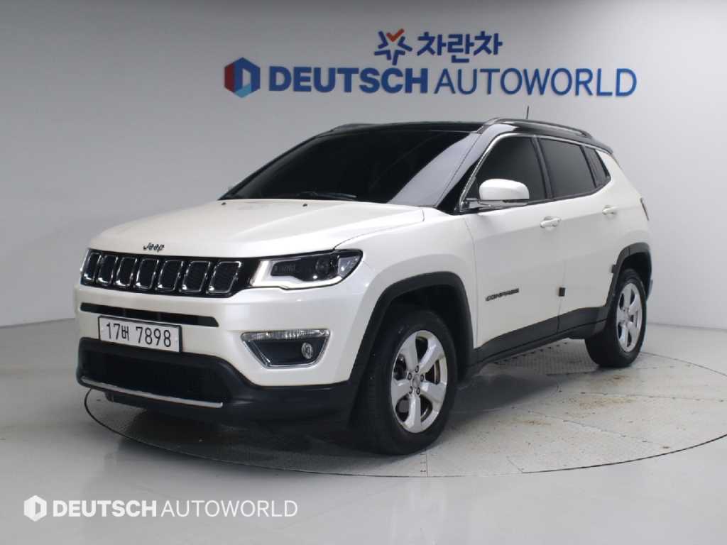 지프 컴패스 2.4 AWD 리미티드 사진
