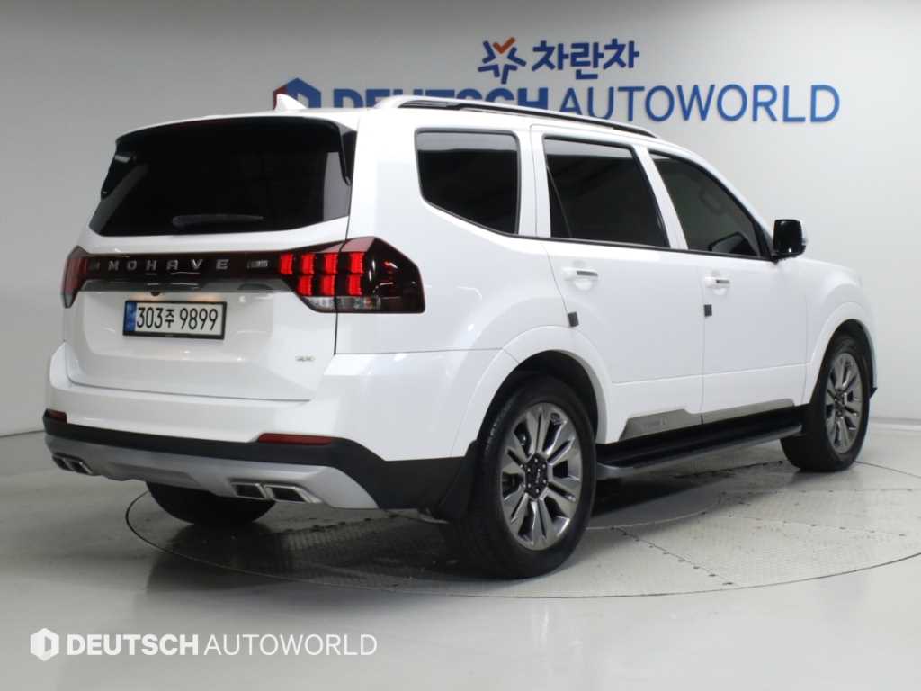 기아 모하비 4WD 마스터즈 5인승 사진 2/20