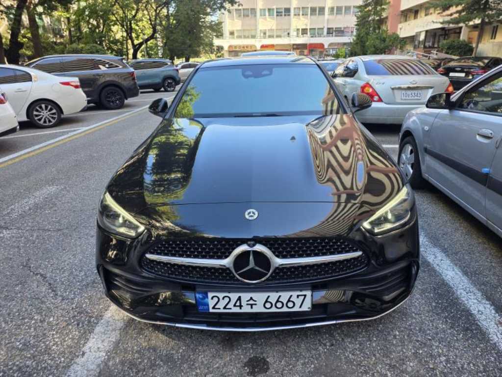 벤츠 C 클래스 C300 4MATIC AMG 라인 사진