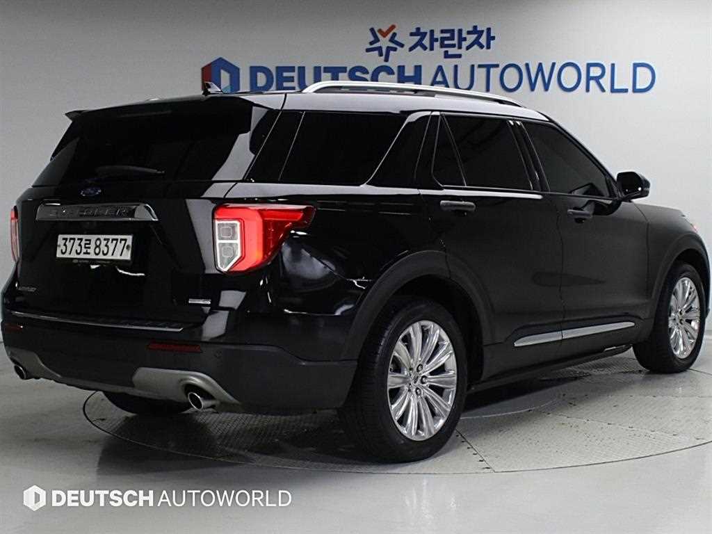포드 익스플로러 2.3 AWD 리미티드 사진 2/20