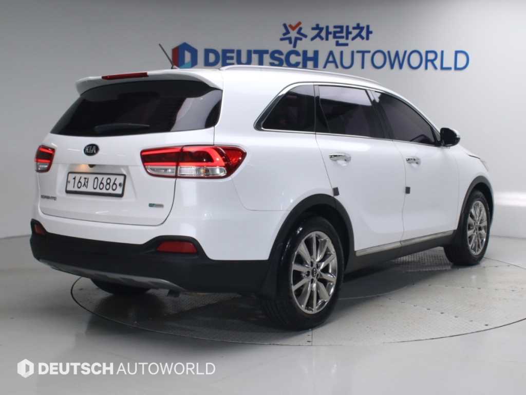 기아 쏘렌토 디젤 2WD 2.0 노블레스 기본형 사진 2/20