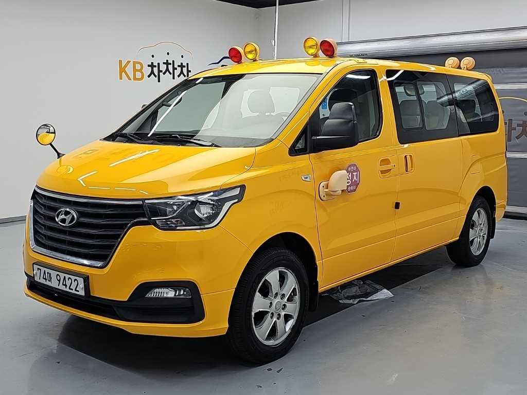현대 스타렉스 4WD 웨건 11인승 스마트 사진