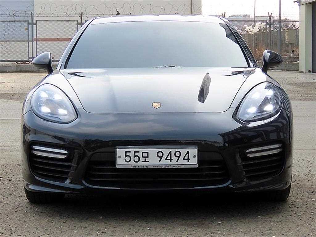 포르쉐 파나메라 3.6 2WD 사진 2/20