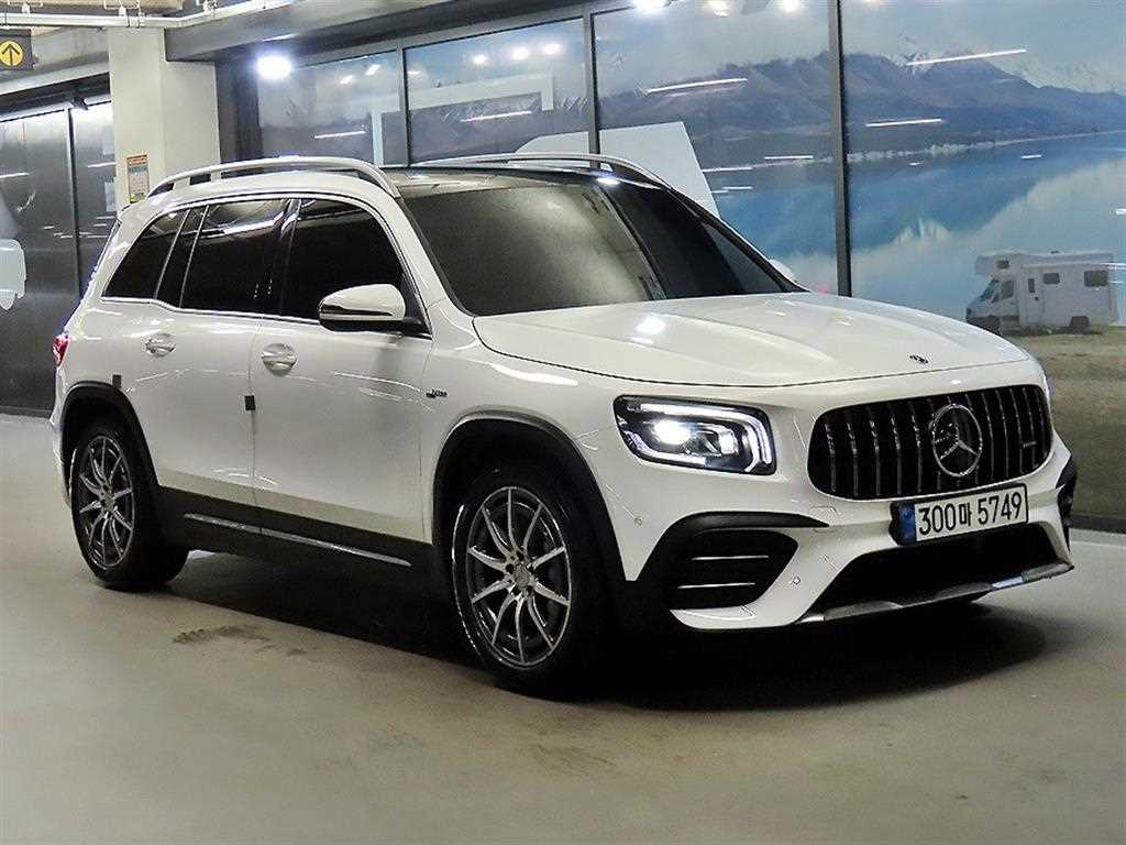 벤츠 GLB 클래스 AMG GLB 35 4MATIC 사진