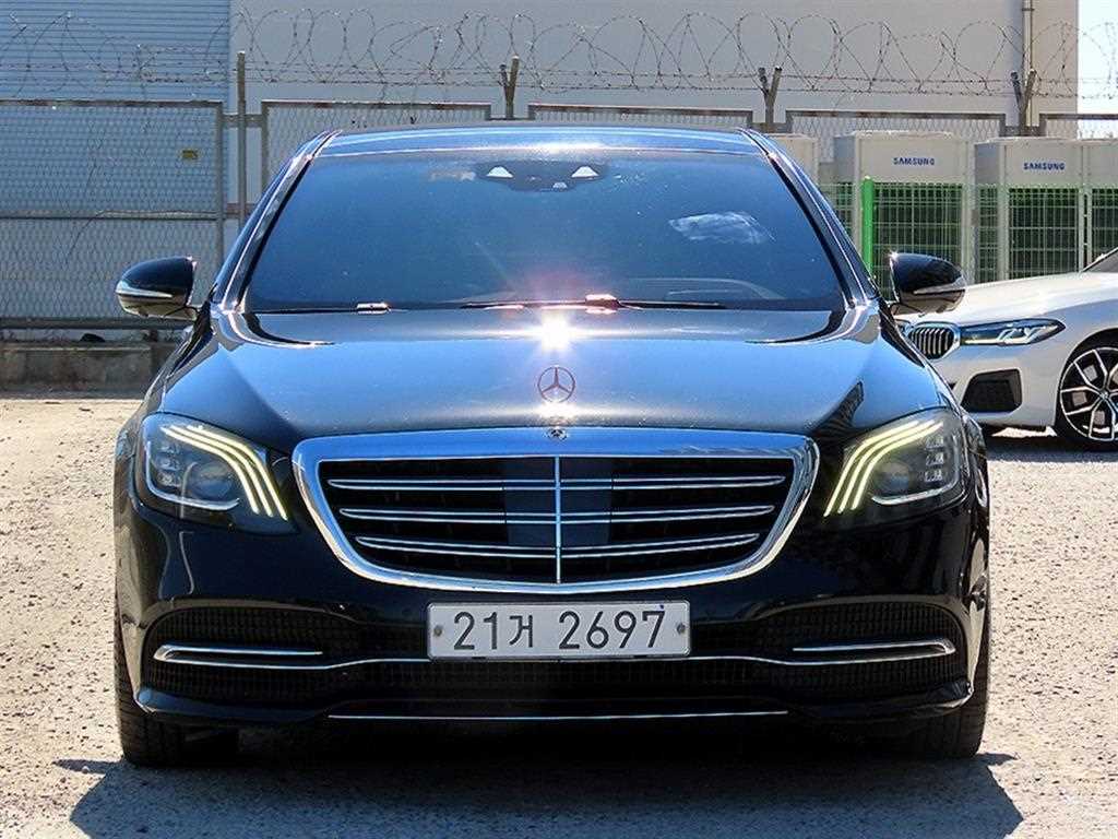 벤츠 S 클래스 S 560L 4MATIC 사진