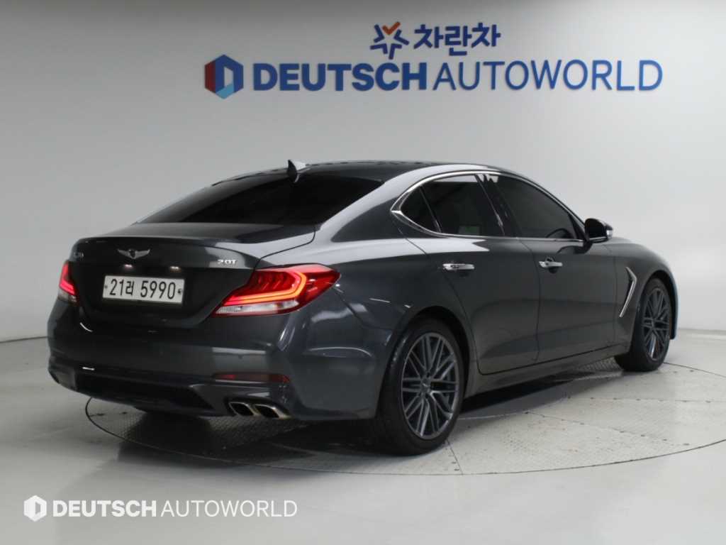 제네시스 G70 2.0T 슈프림 사진 2/20