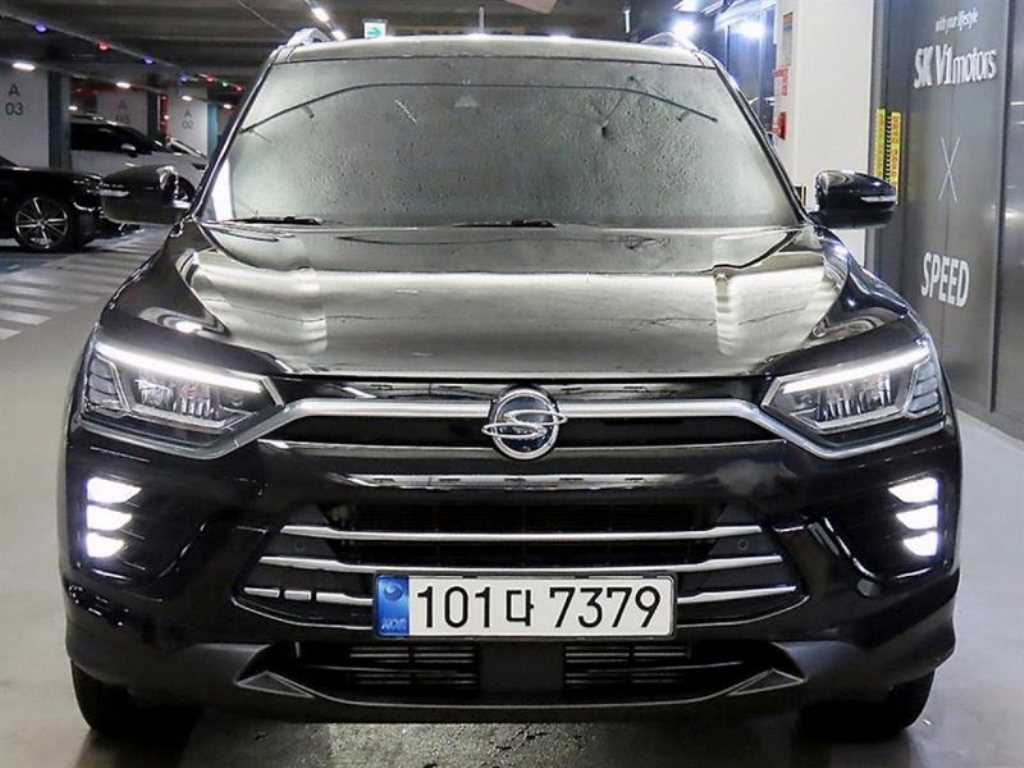 KGM 코란도 2WD 가솔린 1.5 C5 사진 2/20