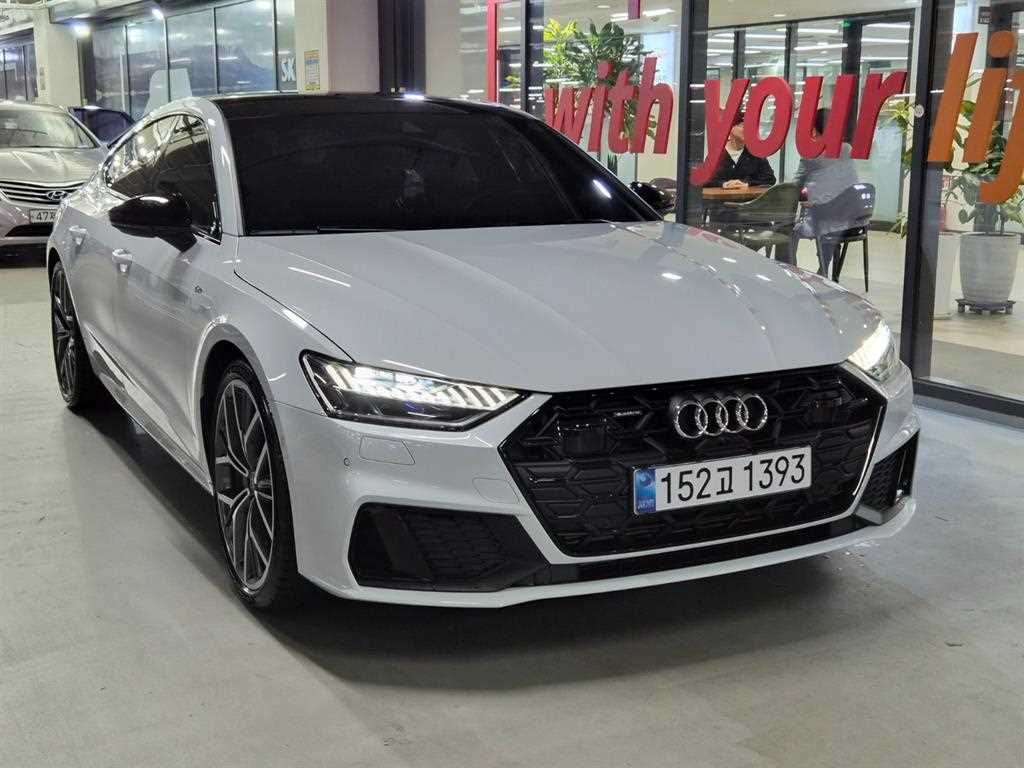 아우디 A7 55 TFSI 콰트로 프리미엄 사진