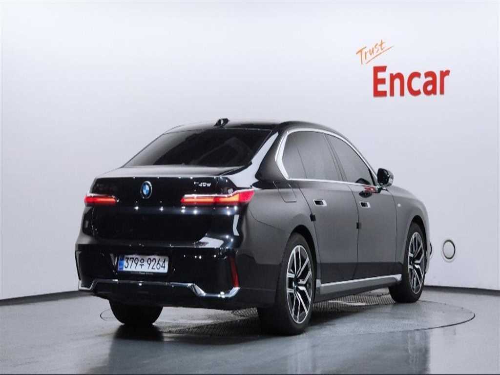 BMW 7시리즈 740d xDrive M 스포츠 사진 2/20