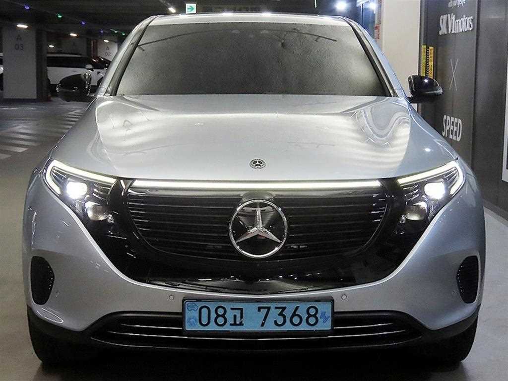벤츠 EQC 4MATIC 사진 2/20